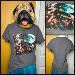 The most amazing HOWLING OPOSSUM tee!!